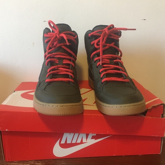 nike son of force green